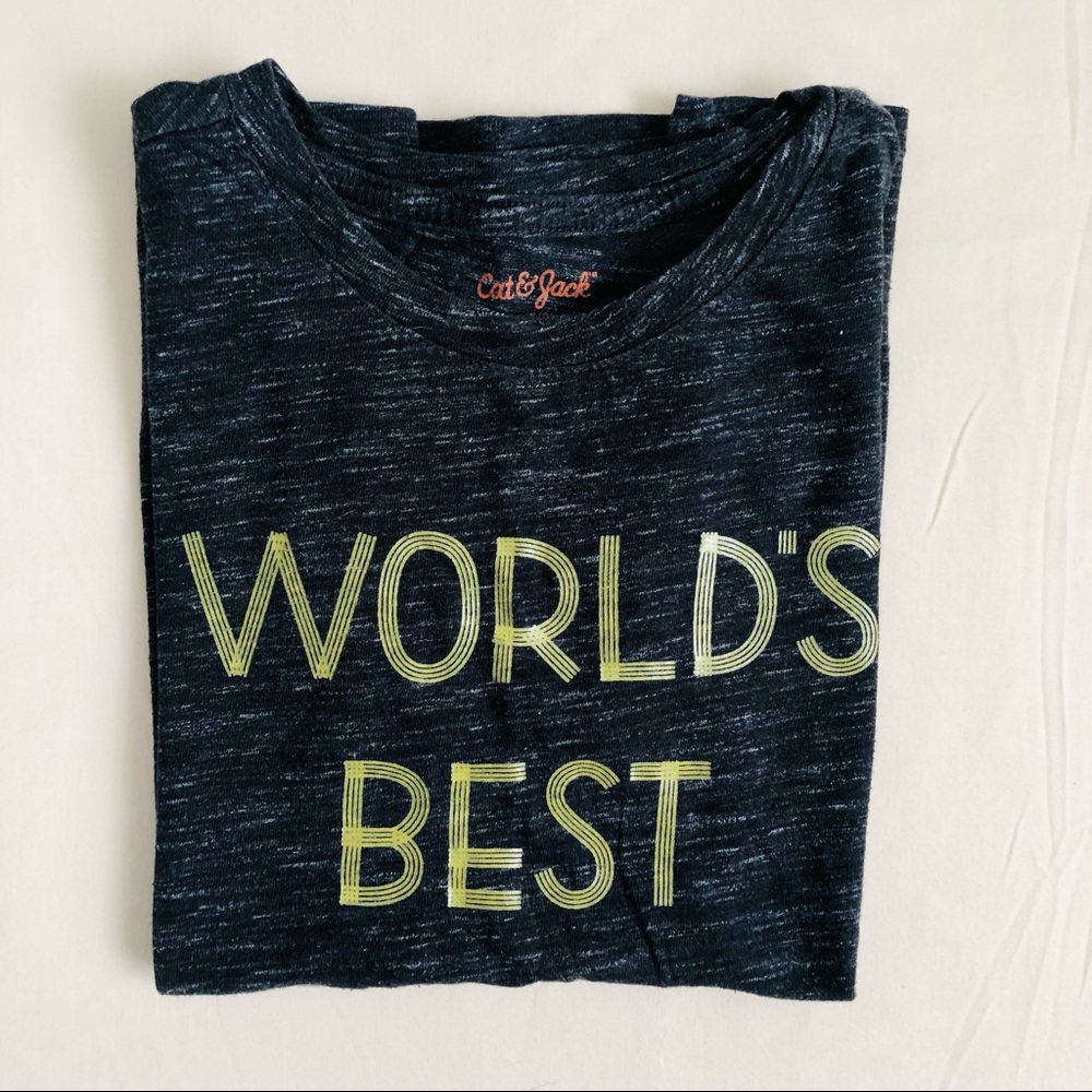 Worlds best sister graphic shirt